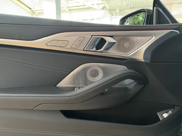 Alpina B8