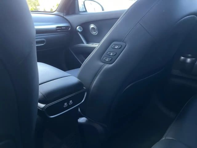 Genesis GV60