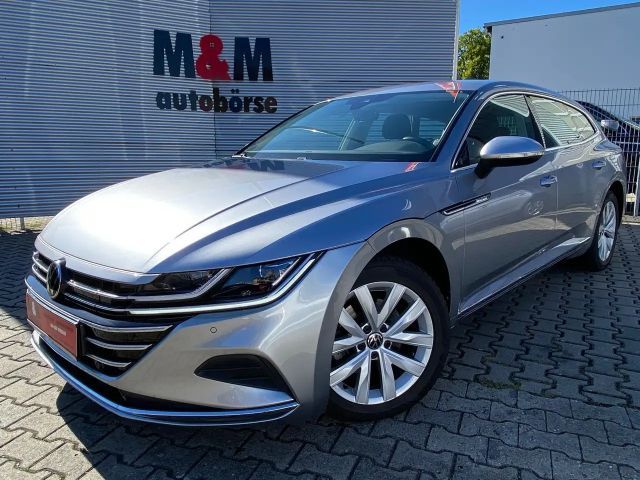 Volkswagen Arteon SB Elegance eHybrid ACC/Massage/Assitenz 2022 Hybride / Benzine