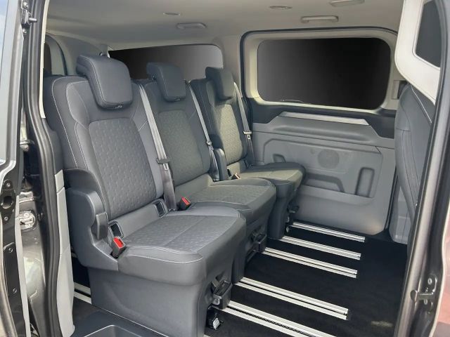 Ford Tourneo