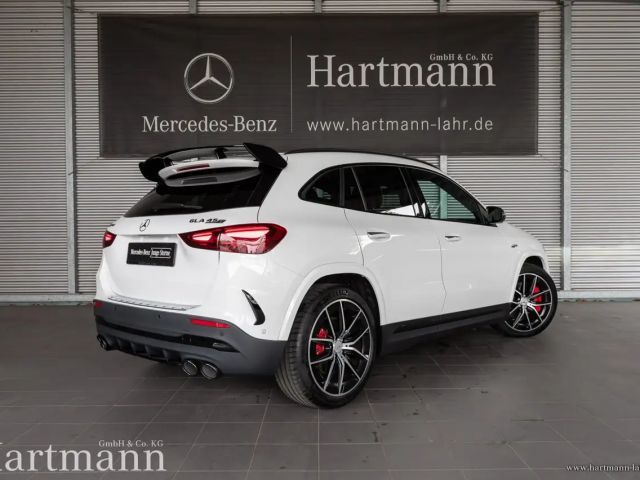 Mercedes-Benz GLA 45 AMG