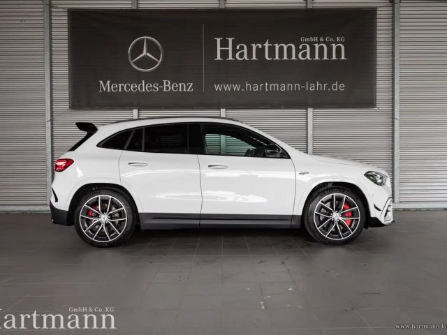 Mercedes-Benz GLA 45 AMG