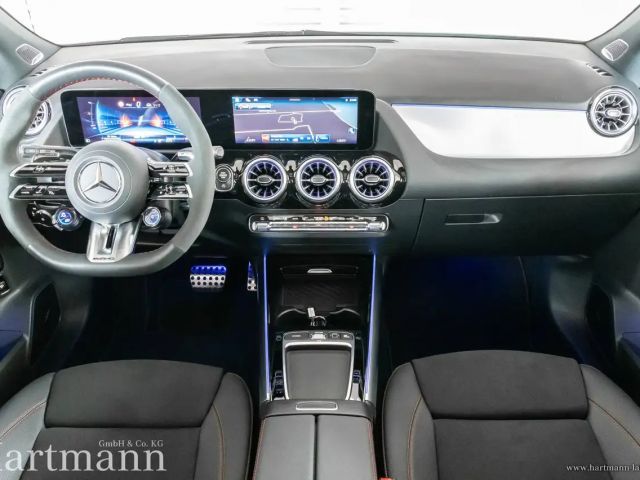 Mercedes-Benz GLA 45 AMG