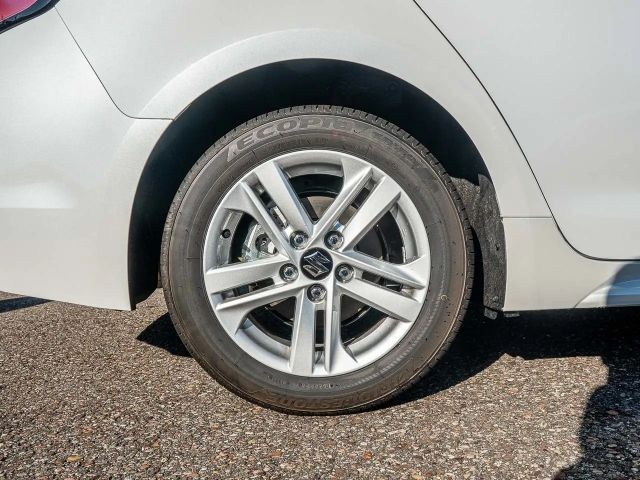 Suzuki Swace