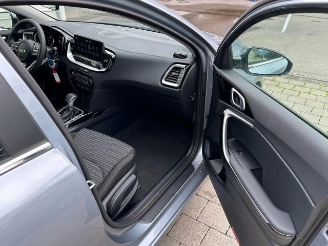 Kia Ceed / cee'd