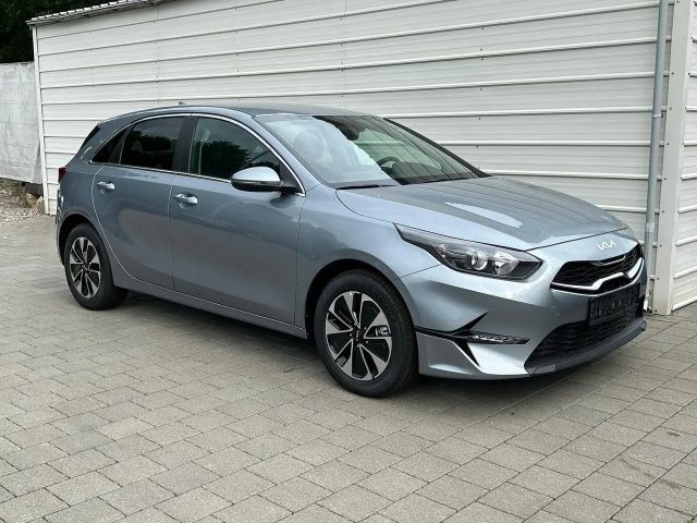 Kia Ceed / cee'd