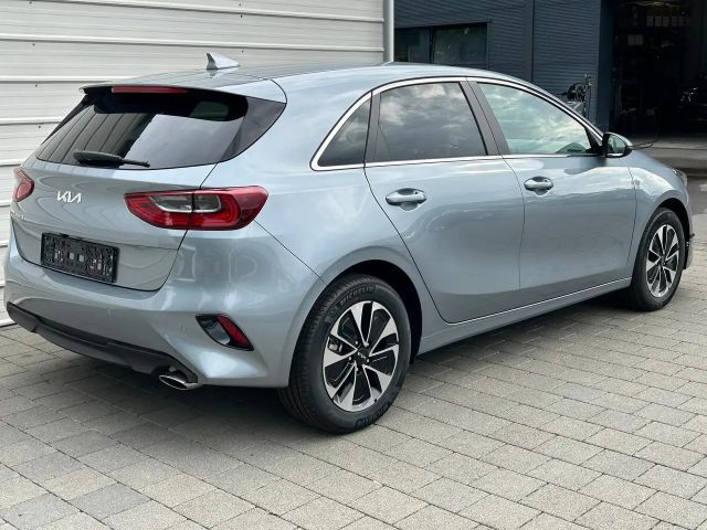 Kia Ceed / cee'd
