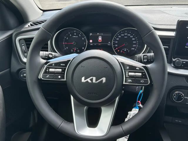 Kia Ceed / cee'd