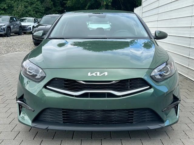 Kia Ceed / cee'd