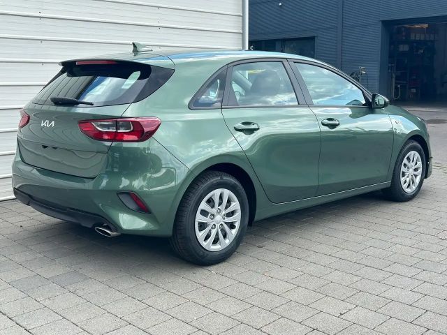 Kia Ceed / cee'd