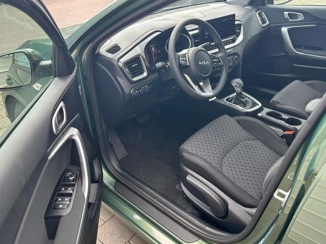 Kia Ceed / cee'd