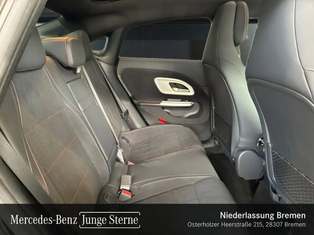 Mercedes-Benz CLA 350