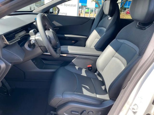 Mazda CX-6e