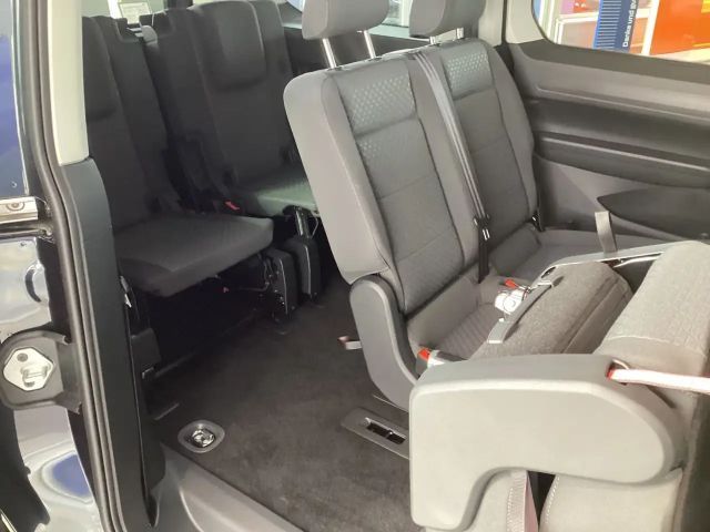 Ford Grand Tourneo