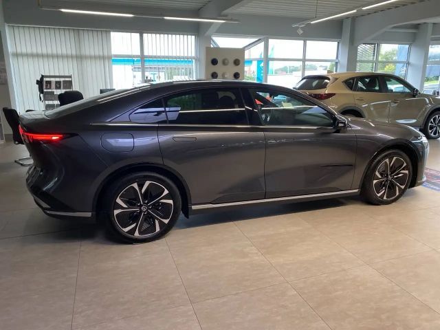 Mazda 6e