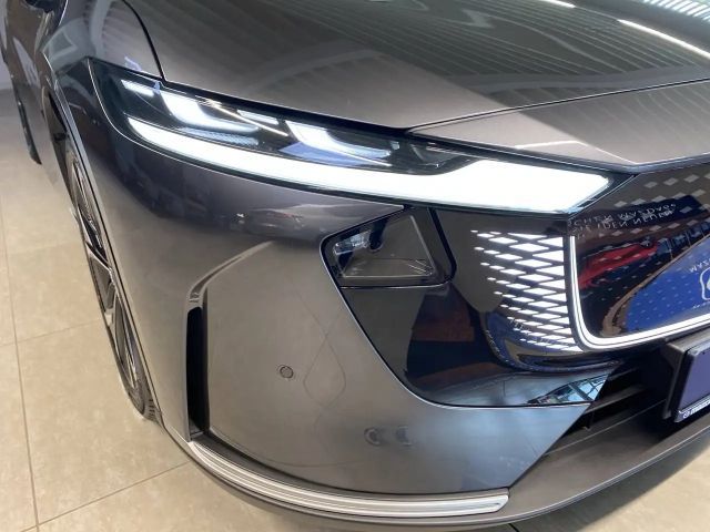 Mazda 6e