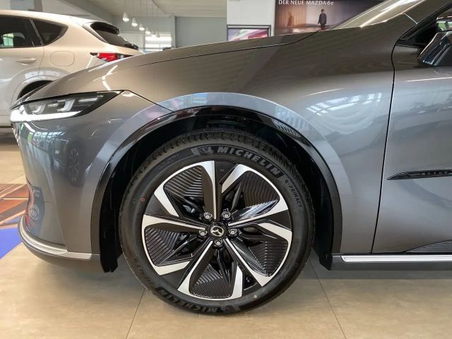 Mazda 6e