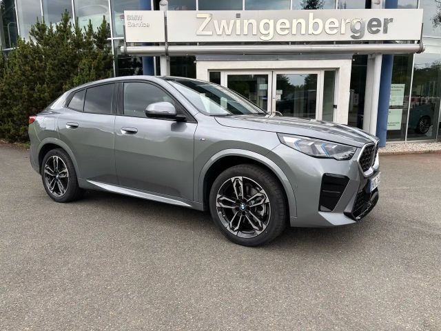BMW X2 sDrive20i  M-Sportpaket, Navi, Sitzhzg. DAB 2025 Benzine