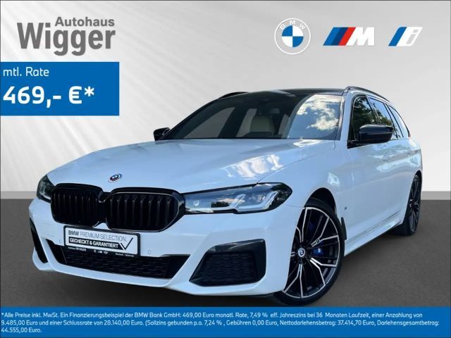BMW 540 i M Sport Pro xDrive touring/Navigation/LED 2023 Benzine