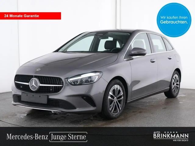 Mercedes-Benz B 200 AHK/MEMORY/LED/KAMERA/SPURH/ADVANCED+ Progressive SHZ/Parktronic/KeylessGo/Kamera/Klima/Styling/el.Sitzv./Telefon 2025 Benzine
