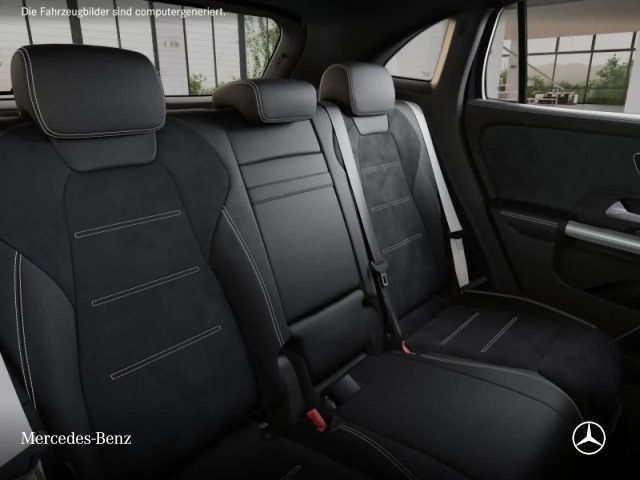 Mercedes-Benz GLA 220