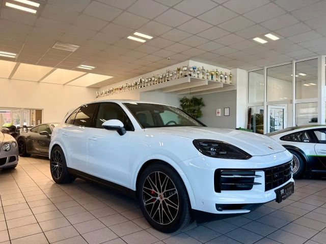 Porsche Cayenne S Panorama/ACC/BOSE/Head-Up/21Zoll 2025 Benzine