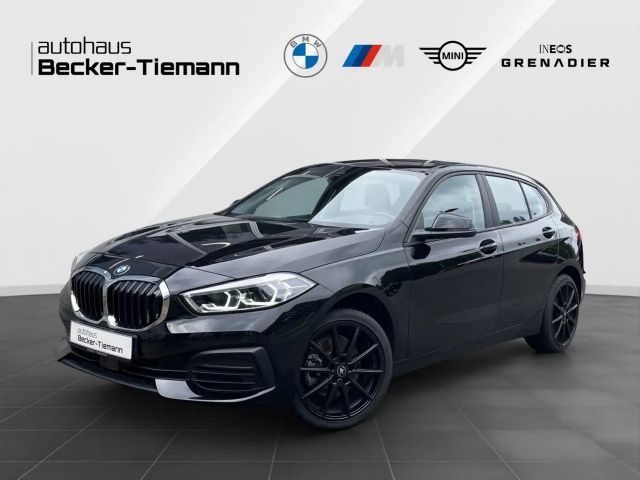 BMW 118 i Advantage/ Automatik/ SHZ/ PDC/ LED Scheinwrf. 2023 Benzine