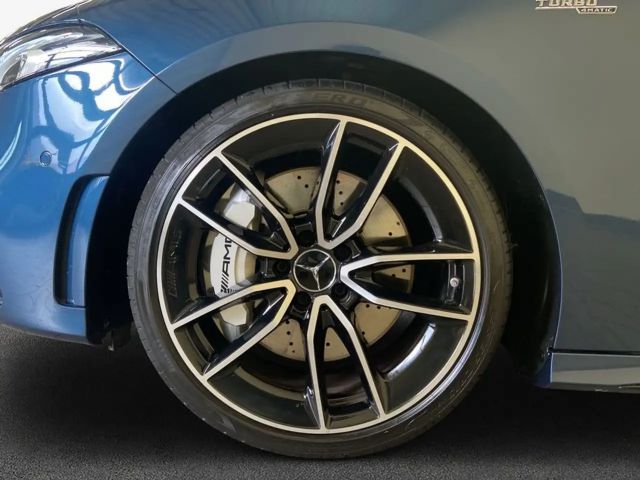 Mercedes-Benz A 35 AMG