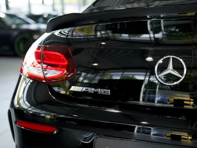 Mercedes-Benz C 63 AMG