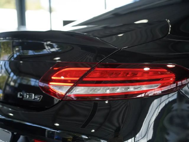 Mercedes-Benz C 63 AMG