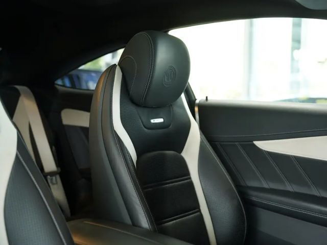 Mercedes-Benz C 63 AMG