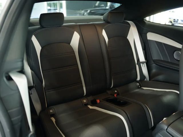 Mercedes-Benz C 63 AMG