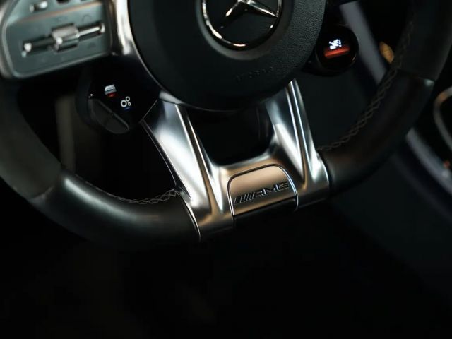 Mercedes-Benz C 63 AMG
