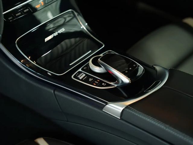 Mercedes-Benz C 63 AMG