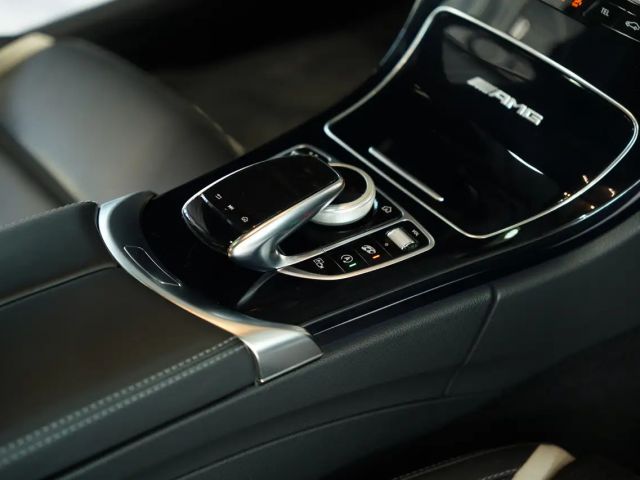 Mercedes-Benz C 63 AMG