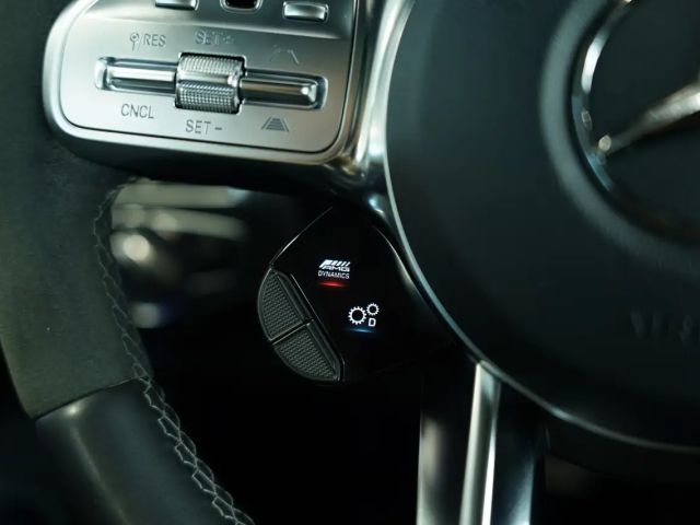 Mercedes-Benz C 63 AMG