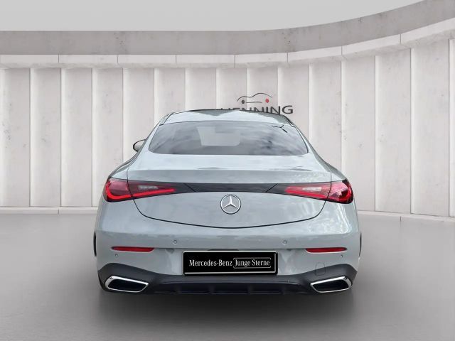 Mercedes-Benz CLE 200