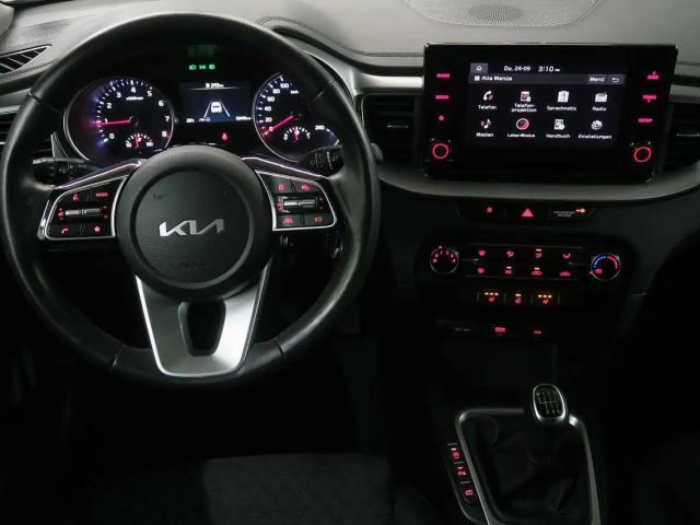 Kia Ceed / cee'd