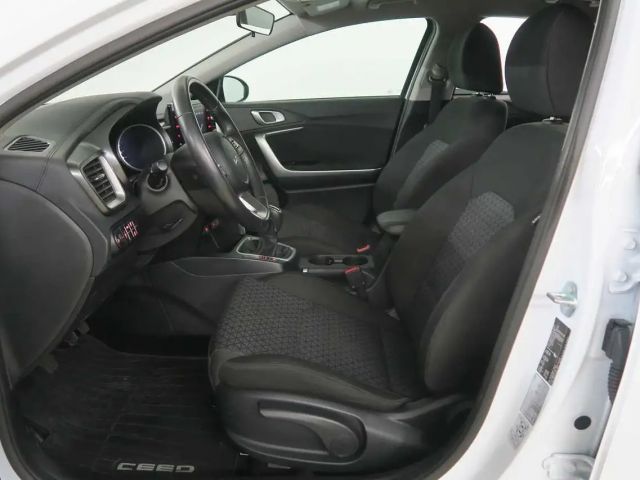 Kia Ceed / cee'd