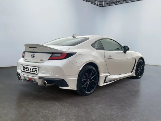 Toyota GR86