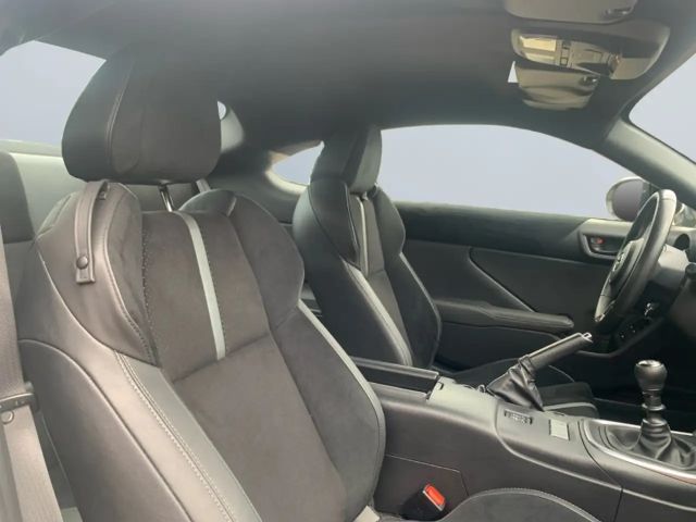 Toyota GR86