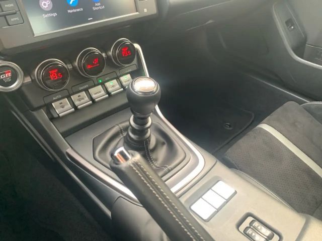 Toyota GR86