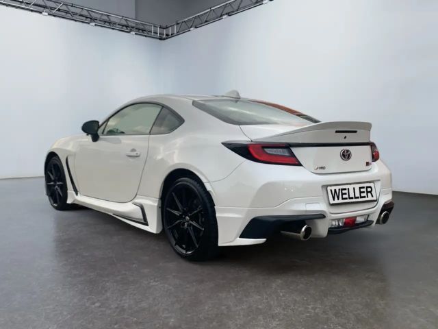 Toyota GR86
