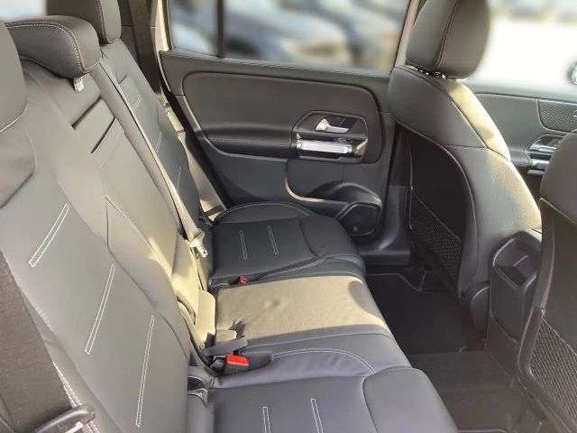 Mercedes-Benz GLB 250