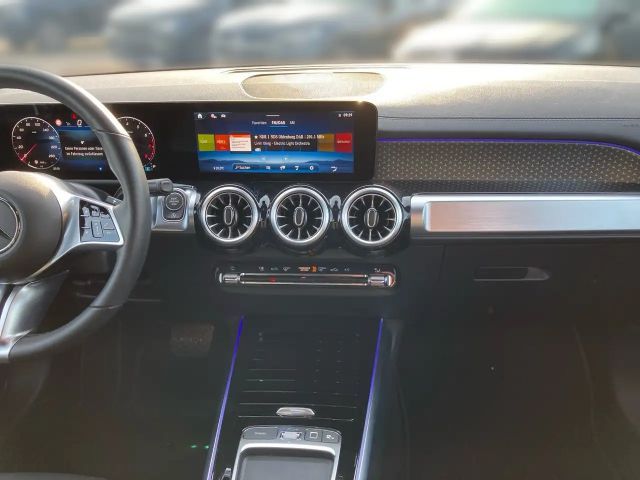 Mercedes-Benz GLB 250