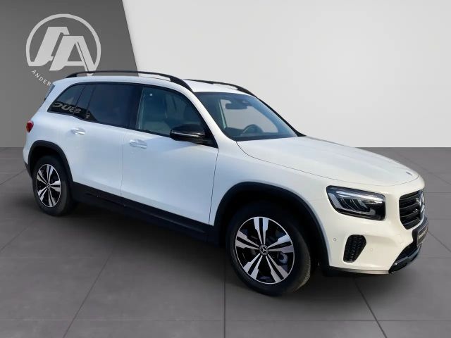 Mercedes-Benz GLB 250