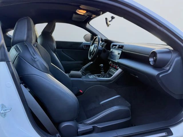 Toyota GR86