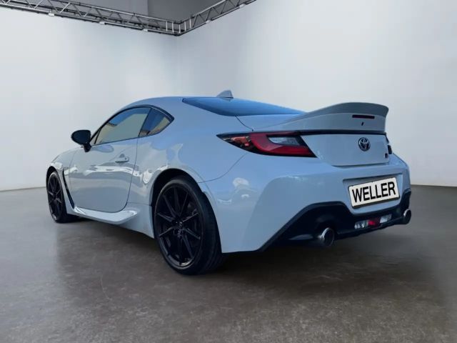 Toyota GR86