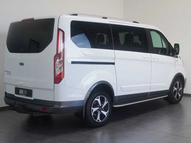 Ford Tourneo Custom