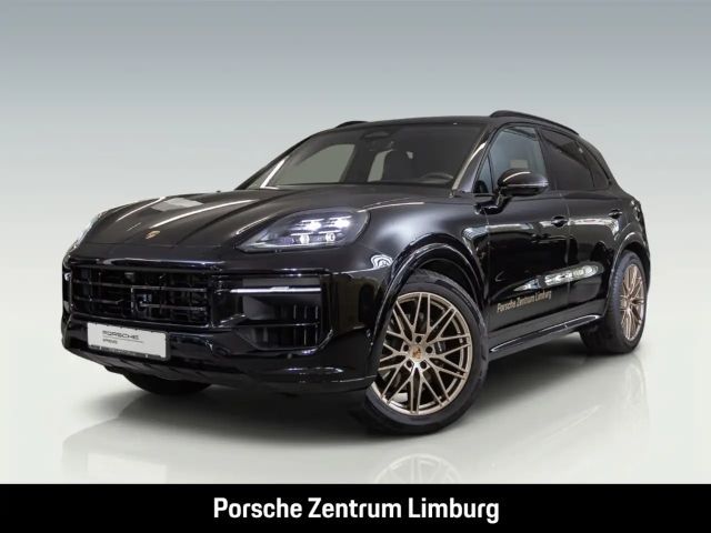 Porsche Cayenne Black Edition HA-Lenkung Head-Up 21-Zoll 2026 Benzine